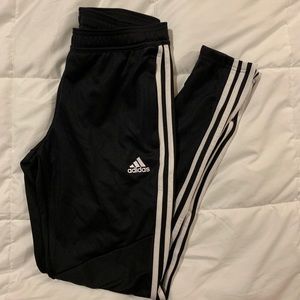 Like new Adidas women’s warm up pants, size S